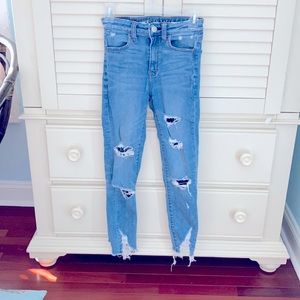 High waisted jeans